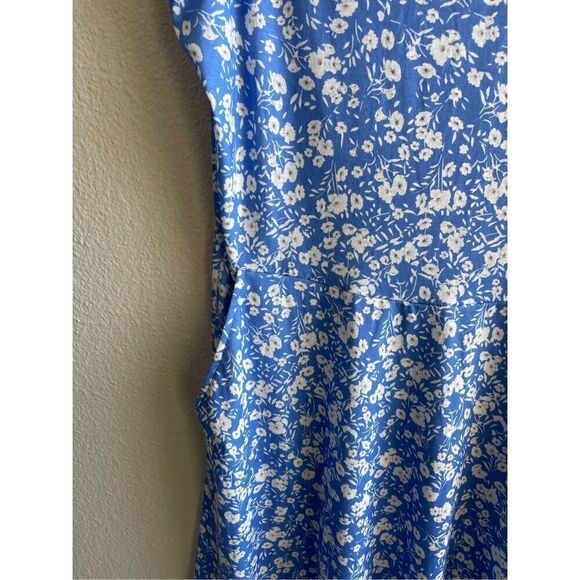 HUHOT Floral Summer Dress - Picture 3 of 4